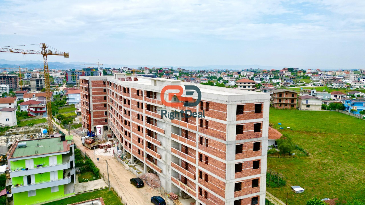 Ne Paskuqan, Shitet Apartament 3+1, Me Planimetri & Orientim Perfekt!!