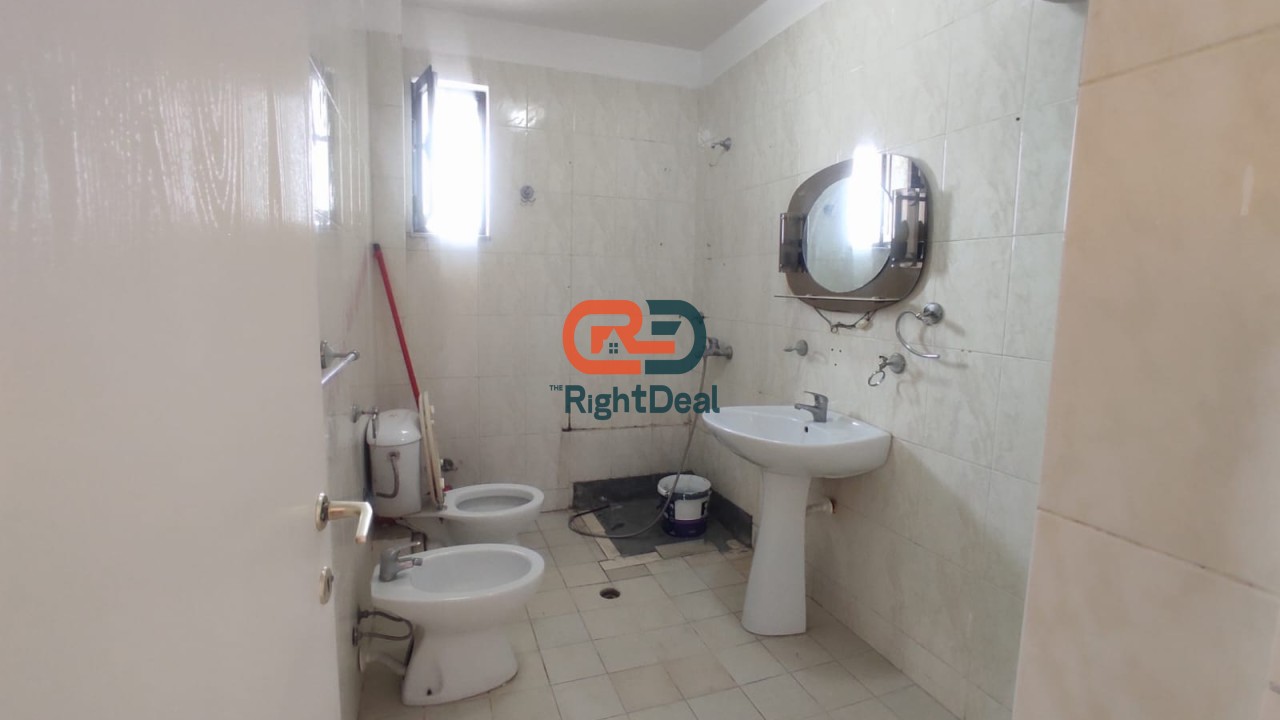 Tek Fusha e Aviacionit, Shitet Apartament 2+1 I Perfunduar !!