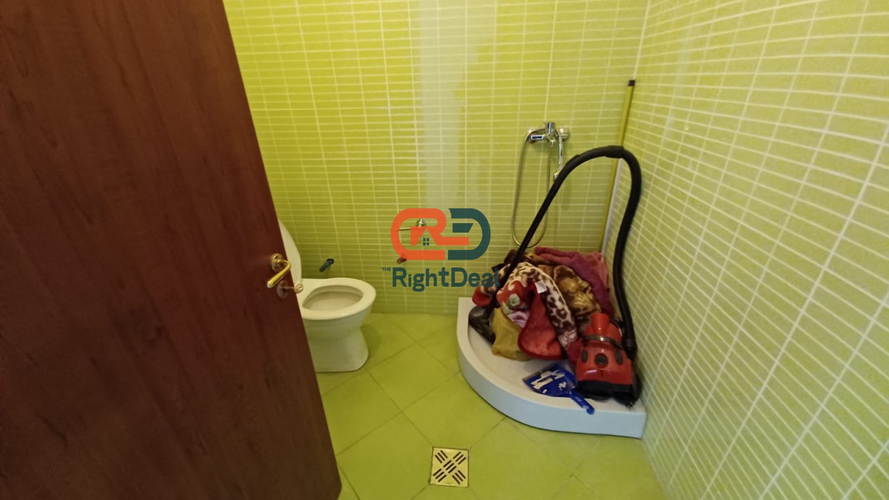 Tek Bulevardi I Ri, Jepet Me Qira Apartament 2+1+2 Me Planimetri Perfekte, Ideale Per Zyra Ose Banim!!!