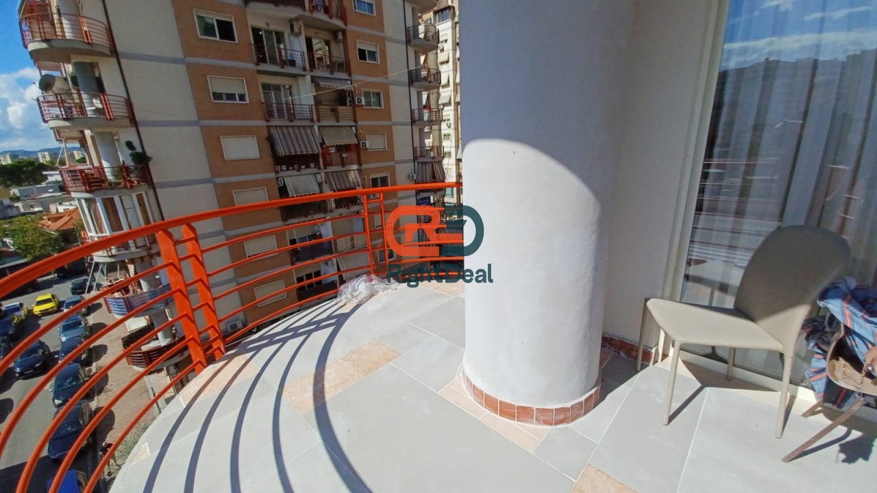 Tek Kompleksi Vizion Plus, Jepet Me Qira Apartament 2+1+2, Totalisht I Investuar!!!