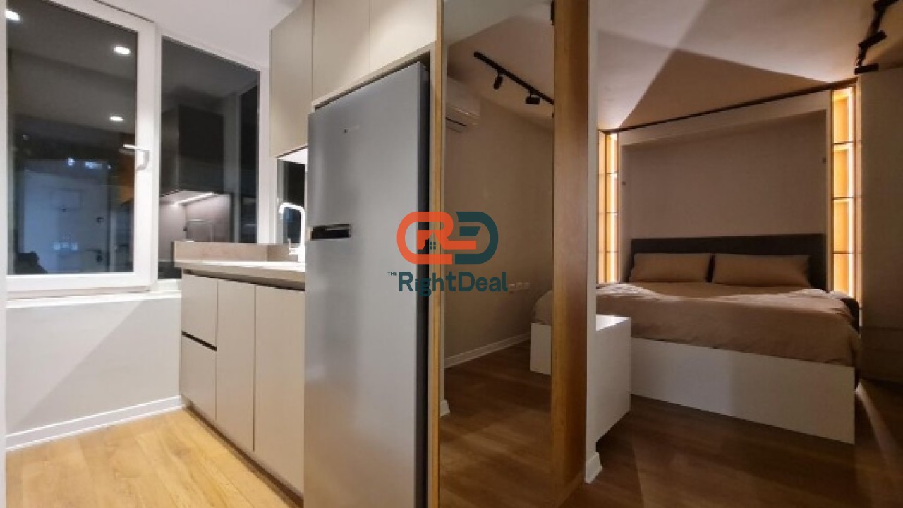 Tek Kryqezimi I 21 Dhjetorit ,Shitet Apartament 2+1 Dhe Garsoniere Te Investuar Dhe Te Ndare Per Airbnb!