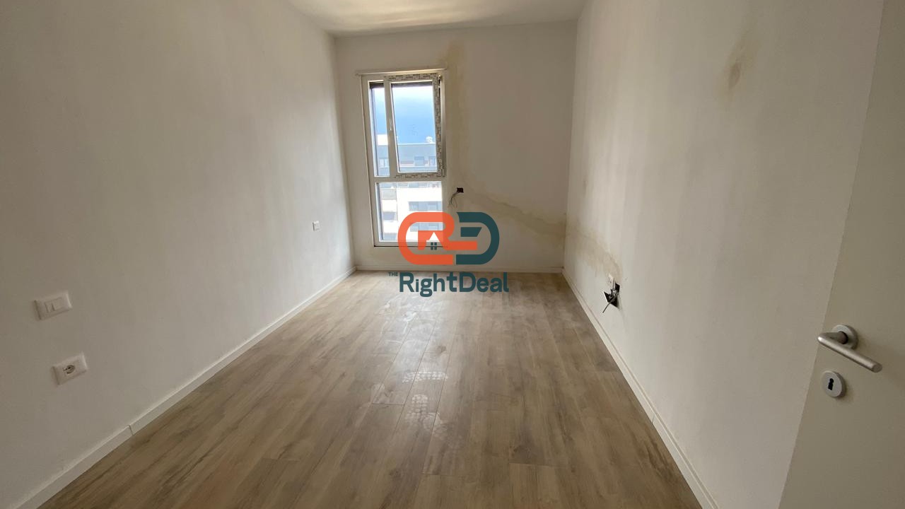 Ne Don Bosko, Shitet Apartament 1+1 I Sapo Perfunduar!!