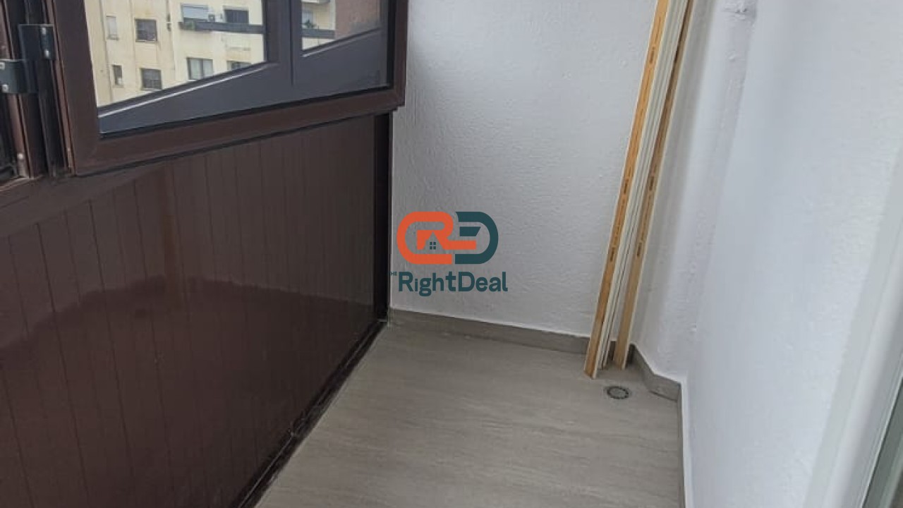 Ne Don Bosko, Shitet Apartament 1+1, Me Orientim Dhe Planimetri Perfekte!!