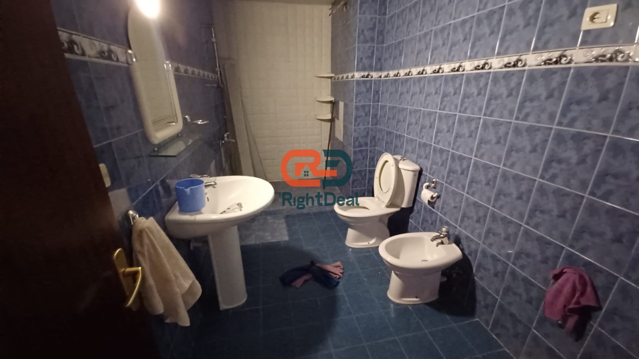 Tek Komuna E Parisit, Shitet Apartament 2+1+2, Me Lokacion Perfekt!!