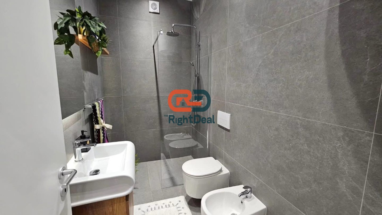 Ne Vasil Shanto ,Shitet Super Apartament 1+1 Me Super Planimetri Dhe Totalisht I Investuar!!