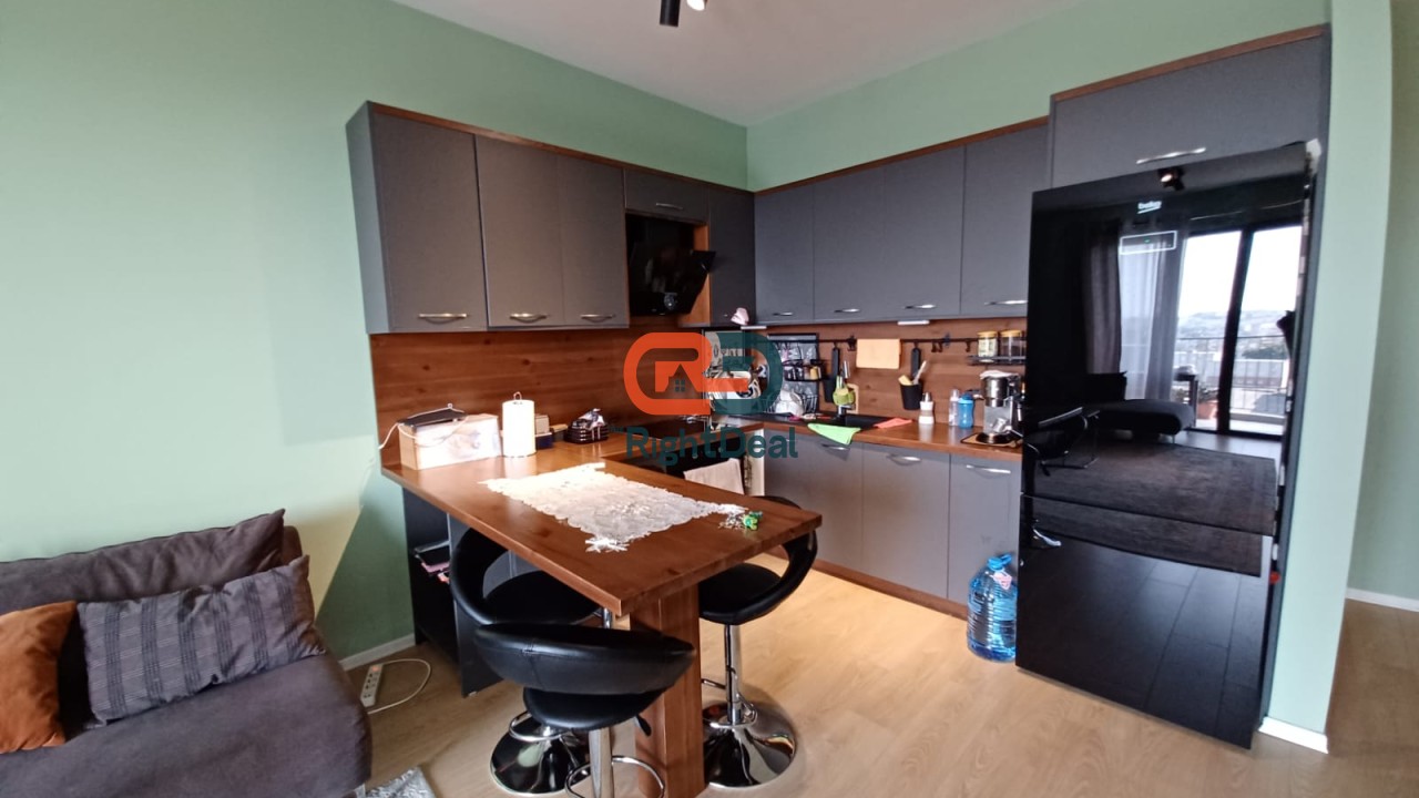 Tek Kompleksi ASL, Jepet Me Qira Apartament 2+1+2 Me Planimetri Te Rregullt, Me Mobilim Bashkekohor!!!
