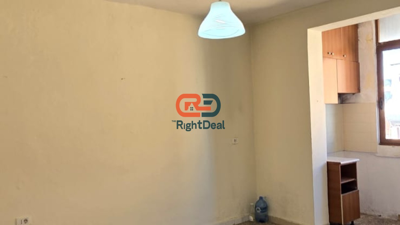 Prane 21 Dhjetorit, Shitet Apartament 1+1 Ideal Per Investim Dhe Per Banim !!