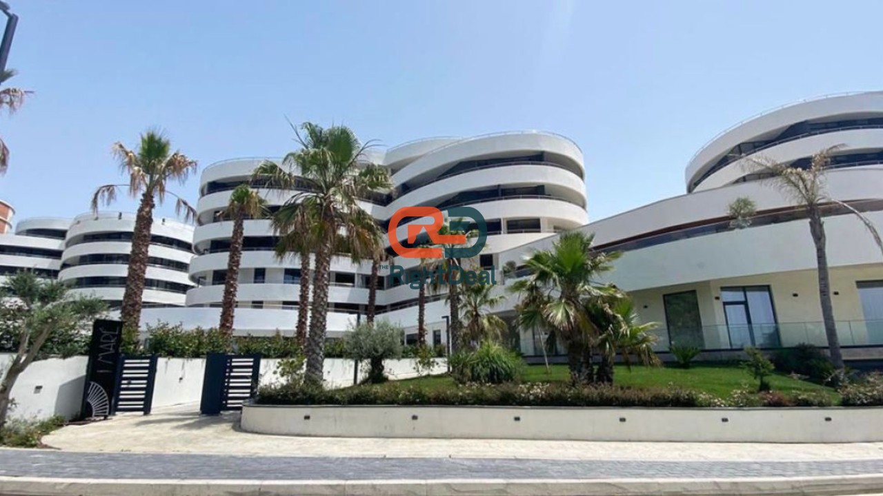 Tek White Hill Residence Durres, Shitet Super Apartament 2+1+2, Me Orientim Perfekt!!!