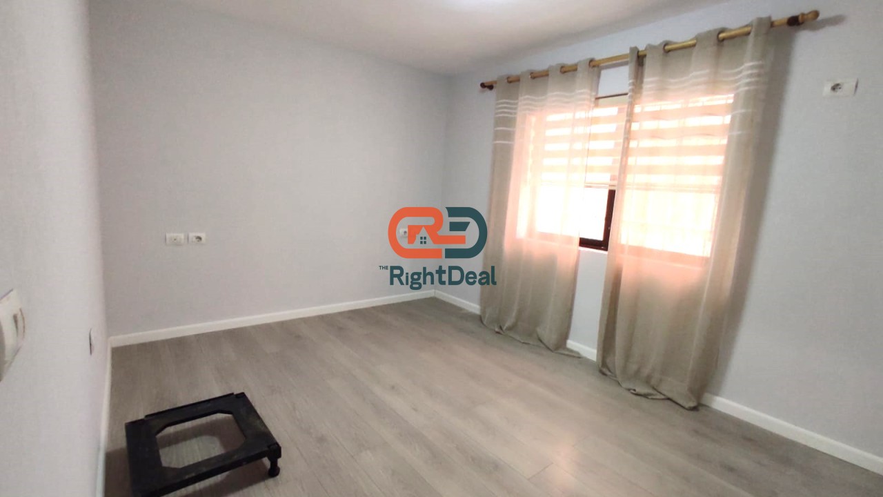 Prane 21 Dhjetorit, Shitet Apartament 1+1 Ideal Per Investim!!