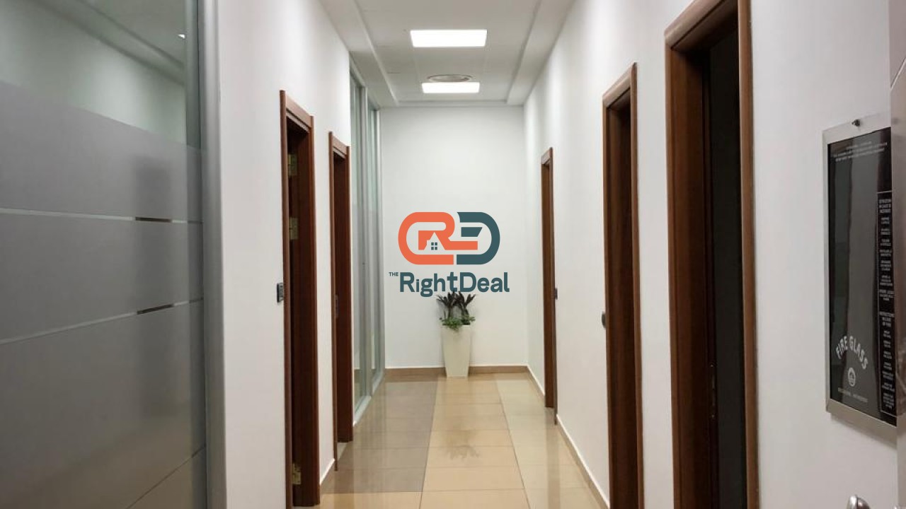 Tek “Twin Towers‘‘ Jepet Me Qira Ambient 760 m² Me Super Pamje Dhe Lokacion!!!