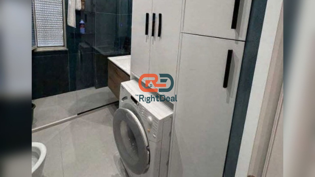 Tek Kopshti Zoologjik, Shitet Shitet Apartament 2+1, Totalisht I Investuar !!