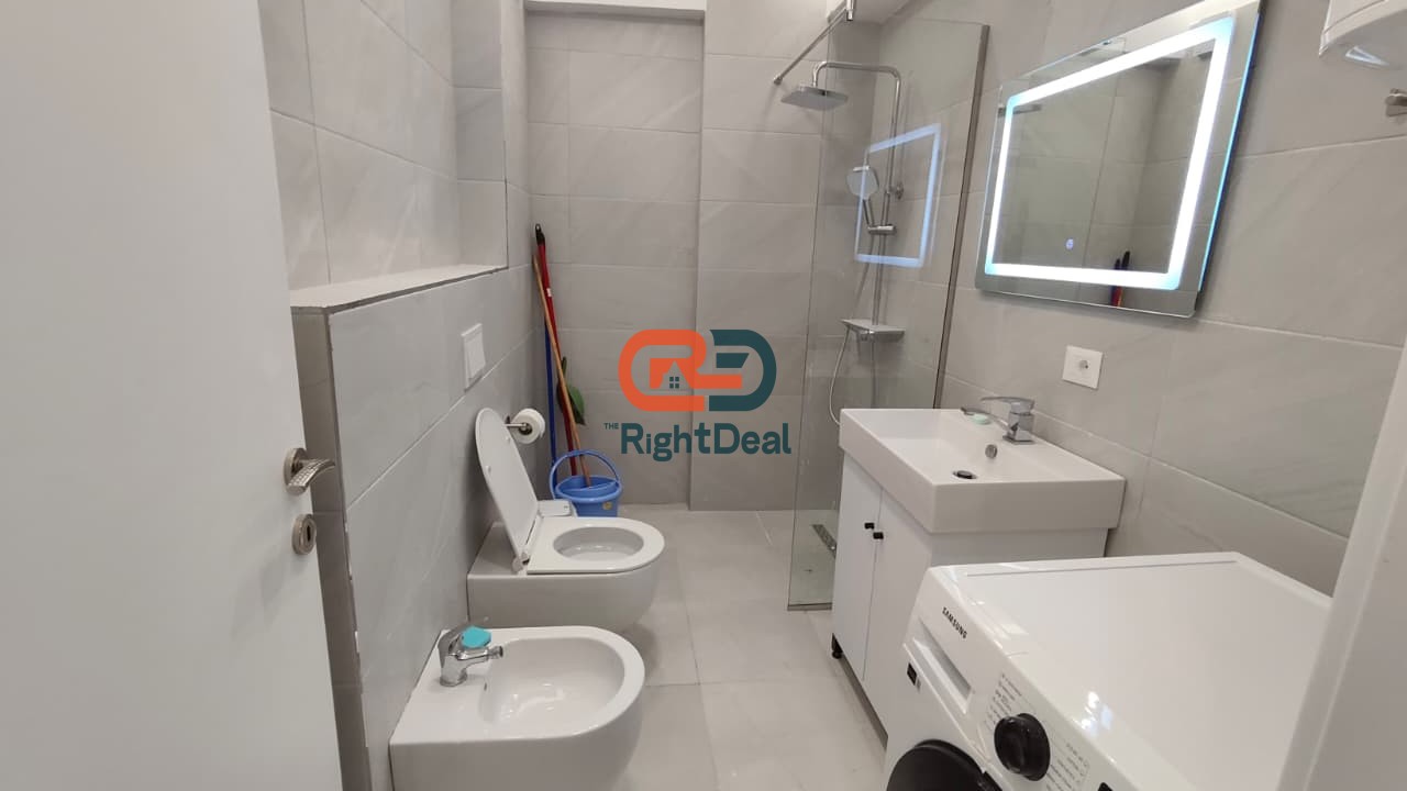 Tek Rezidenca Kodra E Diellit, Jepet Me Qira Apartament 1+1 Totalisht I Investuar!!