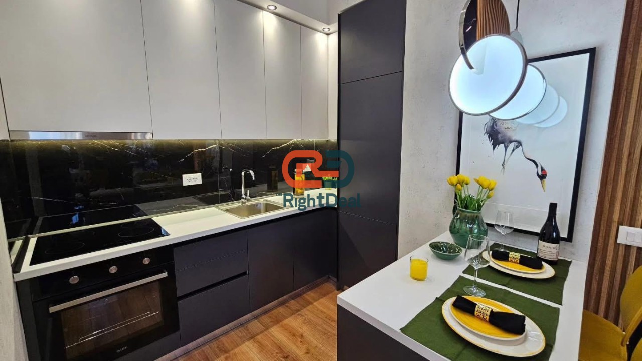 Ne Vasil Shanto ,Shitet Super Apartament 1+1 Me Super Planimetri Dhe Totalisht I Investuar!!