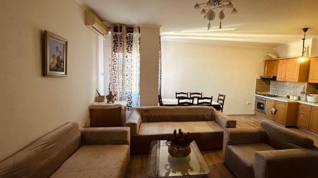 Apartment 2+1 - For Rent Rruga Xhanfize Keko
