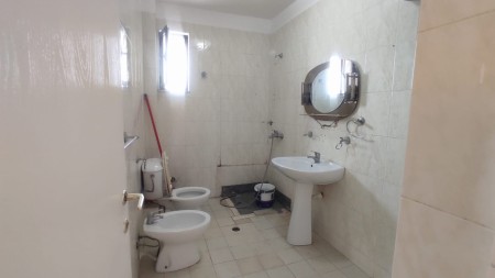 Apartament 2+1 - Shitje Rruga Grigor Gjirokastriti