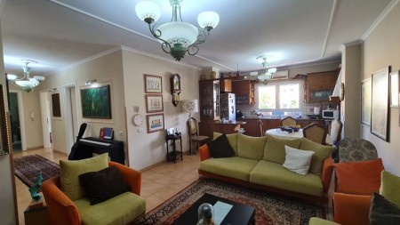 Apartment 3+1 - For sale Rruga Haxhi Hysen Dalliu
