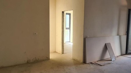 Apartament 2+1 - Shitje Rruga e Kosovarëve