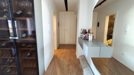 Penthouse - Shitje Selita e Vjetër