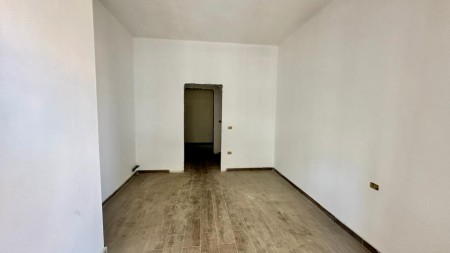 Apartament 2+1 - Shitje Kavaja Street