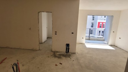 Apartament 3+1 - Shitje Rruga Gryka e Kaçanikut