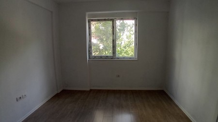 Apartment 1+1 - For Rent Rruga Hamdi Sina