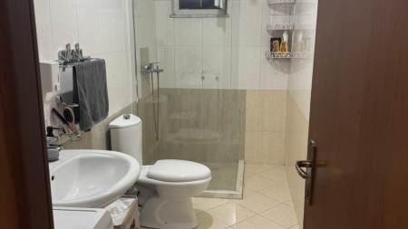 Apartament 3+1 - Qira Rruga 29 Nëntori