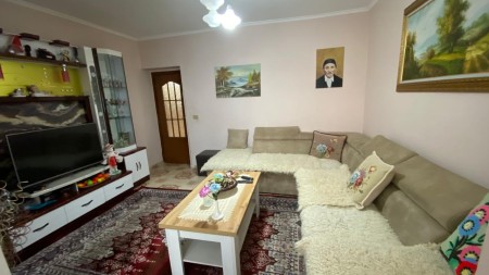 Apartment 3+1 - For sale Bulevardi Zhan D'Ark