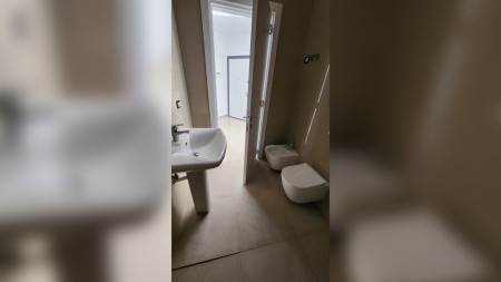 Apartament 2+1 - Shitje Rruga Currila