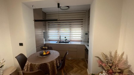 Apartament 2+1 - Shitje Allias