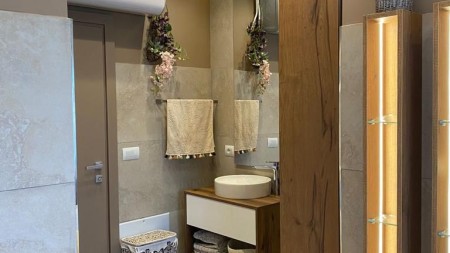 Apartament 3+1 - Shitje Golem