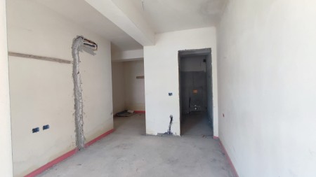 Apartment 3+1 - For sale Rruga Zallit