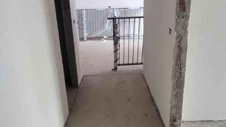 Apartament 2+1 - Shitje Rruga Petrela