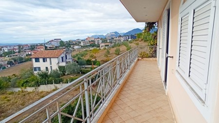 Villa - For sale Rruga Panorama