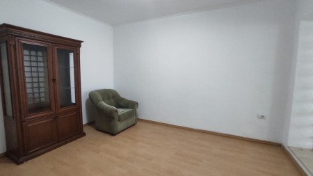 Apartament 3+1 - Shitje Rruga Abdyl Frashëri