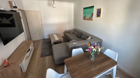 Apartament 1+1 - Shitje Rruga Nikolla Lena