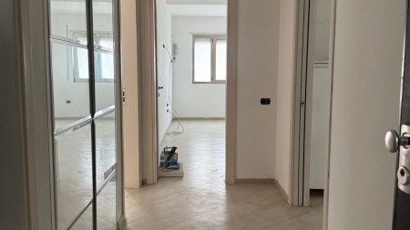 Apartment 2+1 - For sale Rruga Andon Naçi