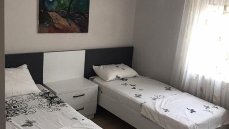 Apartment 3+1 - For Rent Rruga Sulejman Pasha