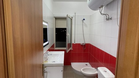 Apartament 1+1 - Qira Rruga Ullishtes