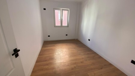 Apartament 2+1 - Shitje Rruga Ndre Mjeda