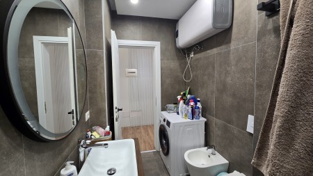 Apartment 2+1 - For sale Rruga Shkelqim Fusha