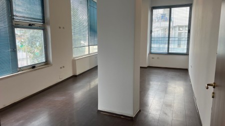 Office - For Rent Rruga Medar Shtylla