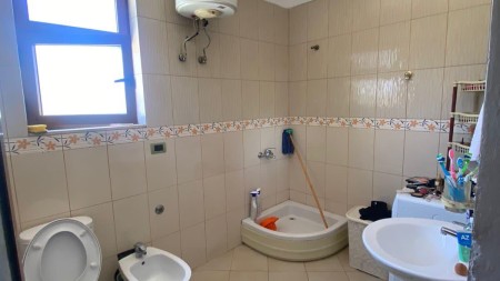 Apartament 2+1 - Qira Rruga Mustafa Caslli