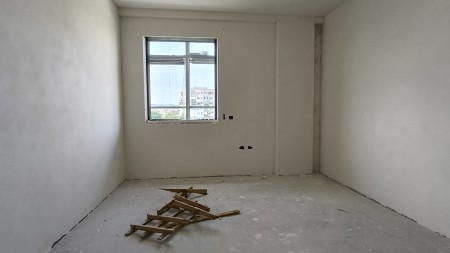 Apartament 2+1 - Shitje Rruga Eshref Frasheri
