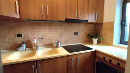Apartment 1+1 - For Rent Rruga Vllazën Huta