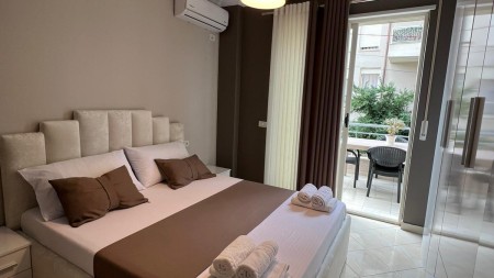 Apartament 1+1 - Qira Rruga Peti
