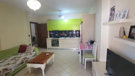 Apartament 2+1 - Shitje Rruga Aleksandri i Madh