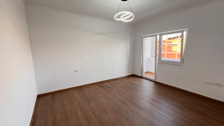 Apartment 2+1 - For sale Rruga Odhise Paskali
