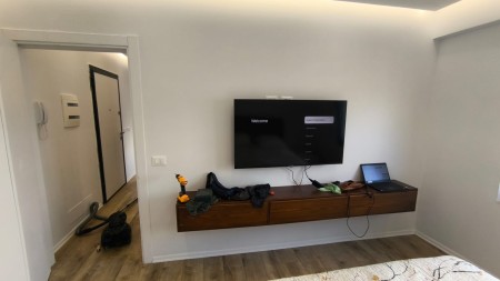 Apartament 1+1 - Shitje Rruga Zallit