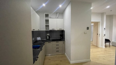 Apartament 1+1 - Shitje Rruga Aleksandër Moisiu