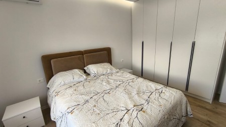 Apartament 1+1 - Shitje Rruga Zallit